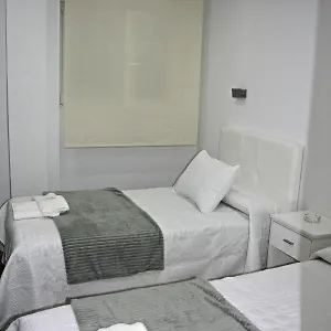 Pensión Reina Josefina, Santafé